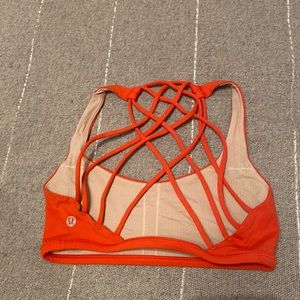 Lululemon size 4 bra